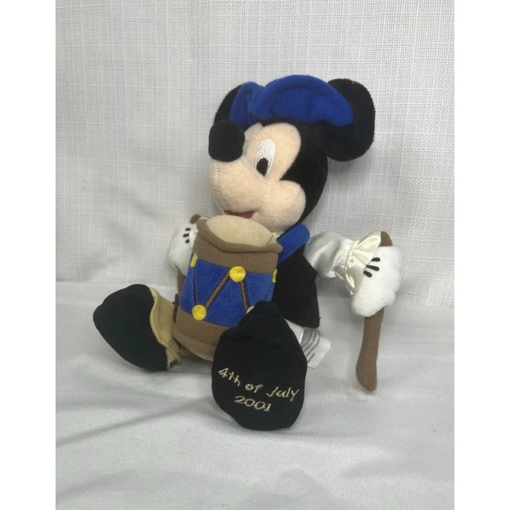 Disney Mickey Mouse 4th of July 2001 Colonial Drummer Plush Walt Disney World 9